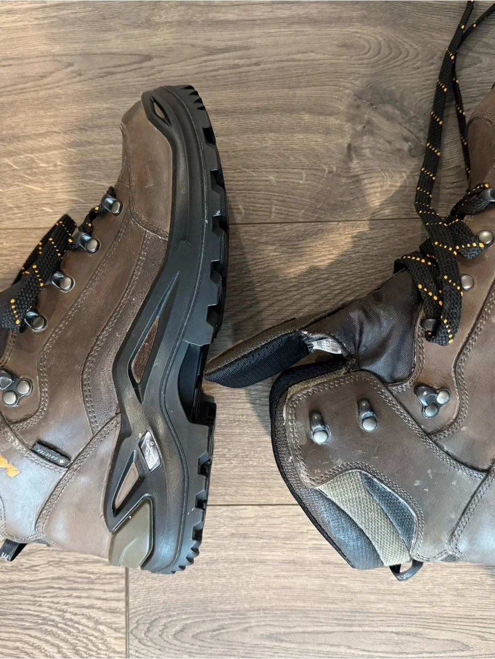 2024 LOWA Renegade GTX Mid — Sepia/Sepia Hiking Boots